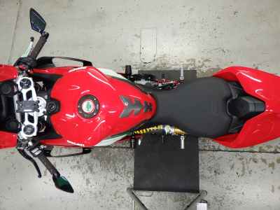 Ducati Panigale V2 2023