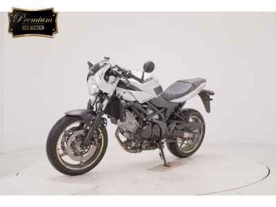 Suzuki SV650X 2023
