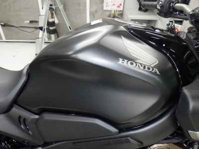 Honda CB650R E-Clutch 2025
