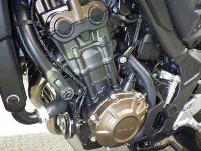 Honda CB650R E-Clutch 2025