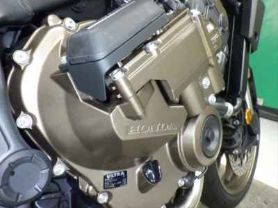 Honda CB650R E-Clutch 2025