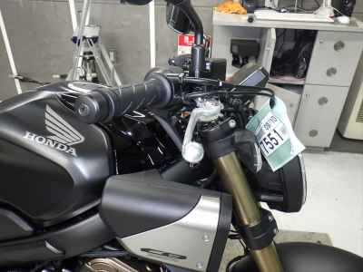 Honda CB650R E-Clutch 2025