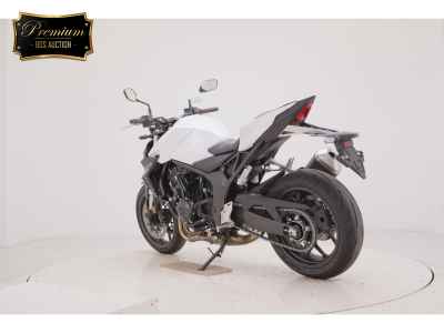 Honda CB1000 Hornet 2025