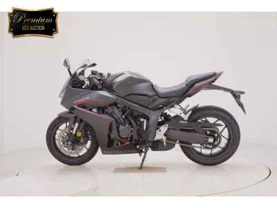 Honda CBR650F 2025