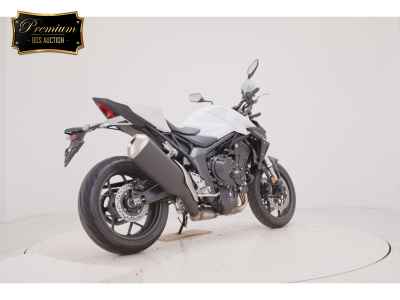 Honda CB1000 Hornet 2025