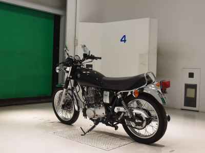 Yamaha SR400 2020
