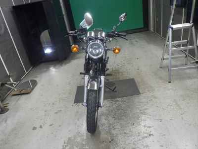Yamaha SR400 2020