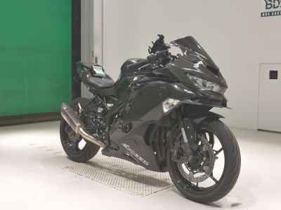 Kawasaki Ninja ZX-25R 2021
