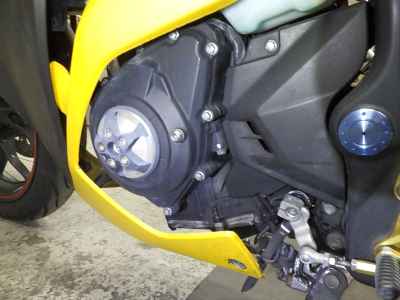 Yamaha YZF-R25 2015