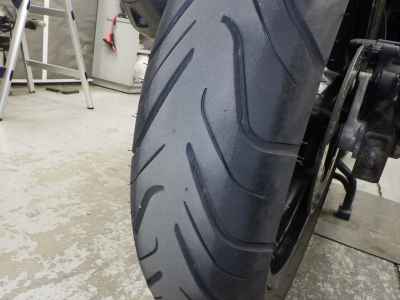 Suzuki GSR250