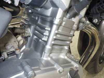 Suzuki GSR250