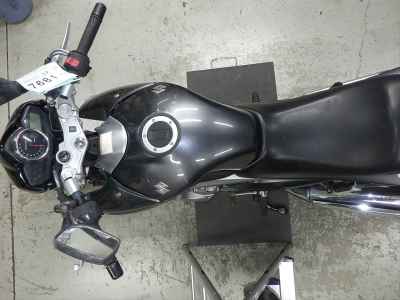 Suzuki GSR250