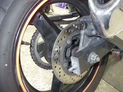 Suzuki GSR250