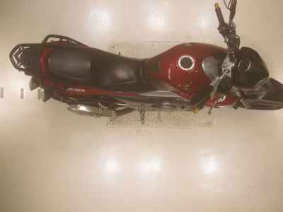 Suzuki GSR250
