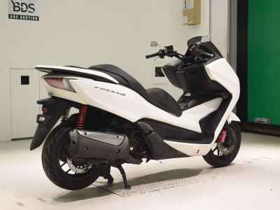 Honda Forza SI 2013