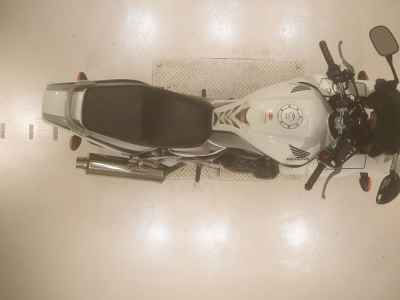 Honda CB400SFV Boldor 2012