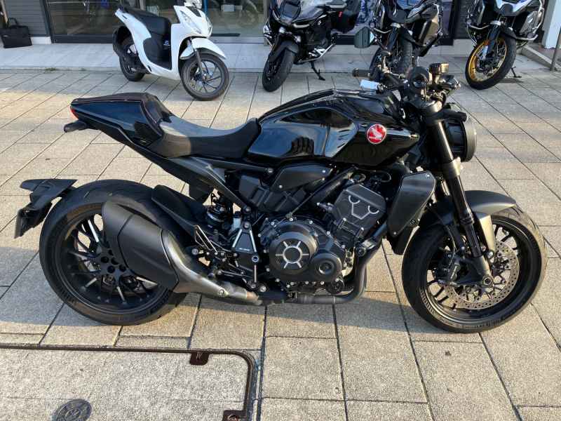 Honda CB1000R 2022