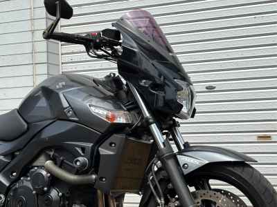 Suzuki GSR400 2010