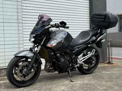 Suzuki GSR400 2010