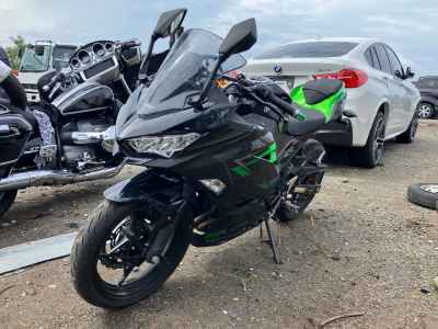 Kawasaki Ninja 400 2023
