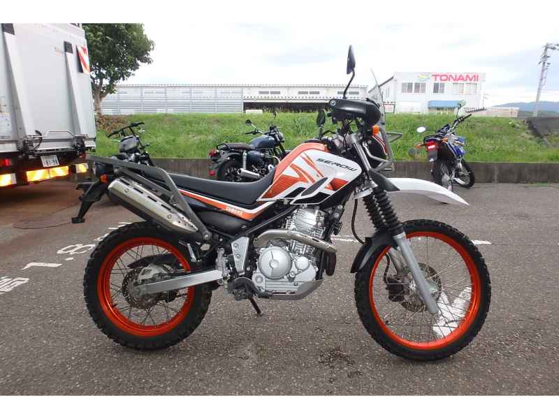 Yamaha XT250 Serow 2018