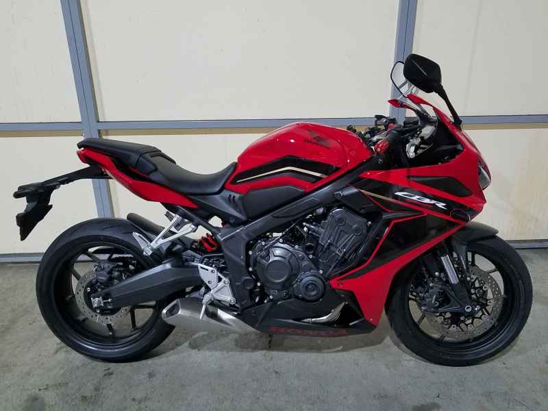 Honda CBR650R 2024