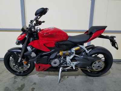 Ducati Streetfighter V2 2022