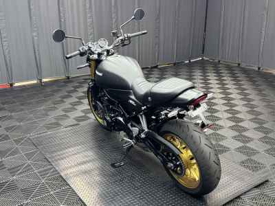 Kawasaki Z900RS SE 2024