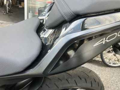 Kawasaki Z400 2021