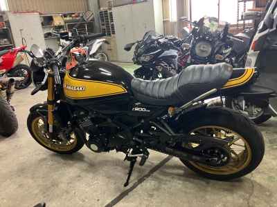 Kawasaki Z900RS SE 2024