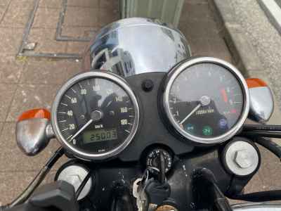 Kawasaki W650 2009