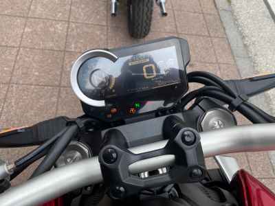 Honda CB1000R 2023