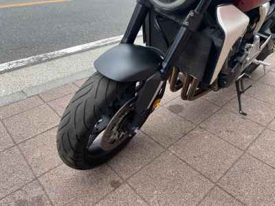 Honda CB1000R 2023