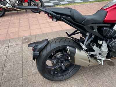 Honda CB1000R 2023