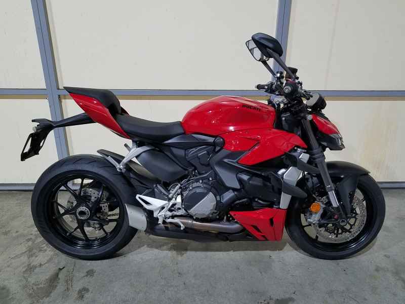 Ducati Streetfighter V2 2022