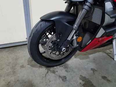 Ducati Streetfighter V2 2022