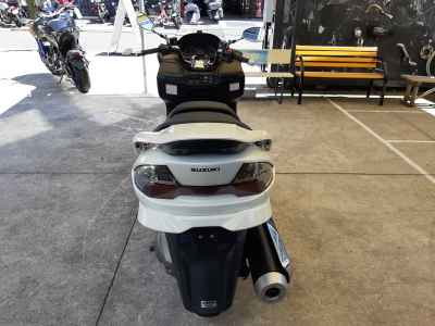 Suzuki Skywave 400 2011