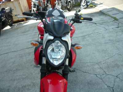 Suzuki ｸﾞﾗﾃﾞｨｳｽ650 2010
