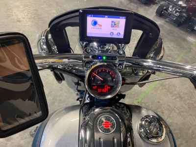 Harley-Davidson Electra Glide FLHTKSE1800 2015