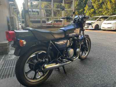 Kawasaki Z400J 2025