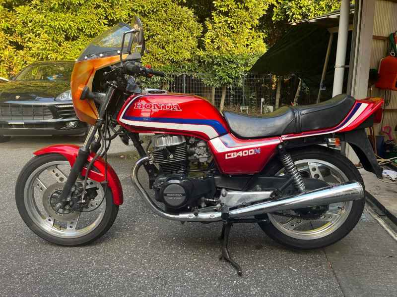 Honda CB400N 2025
