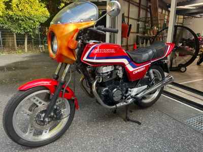 Honda CB400N 2025