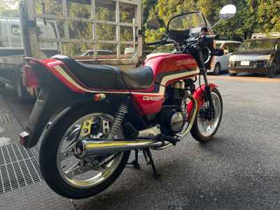 Honda CB400N 2025
