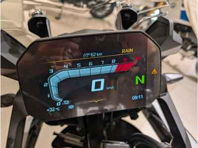 BMW F800GS 2025
