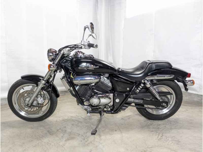 Honda V- Twin Magna