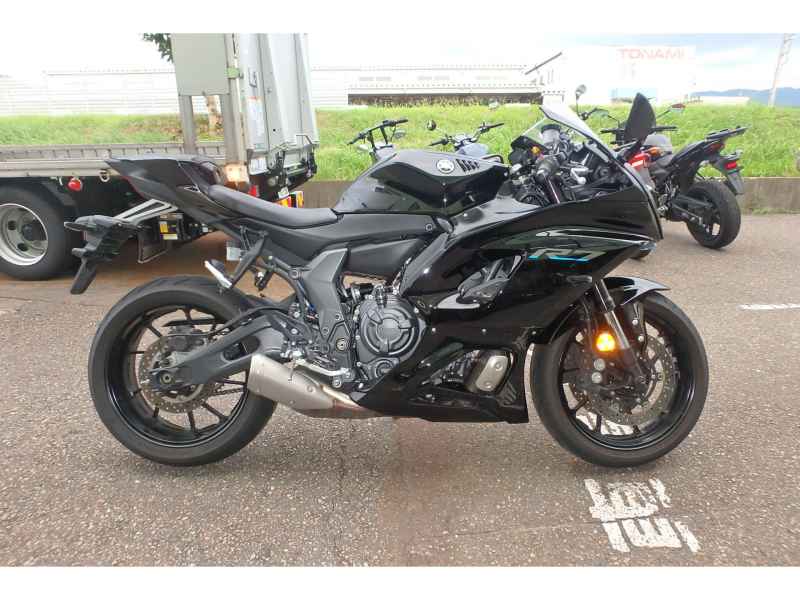 Yamaha YZF-R7 2022