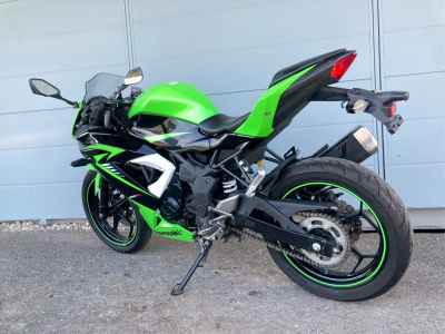 Kawasaki Ninja 250 2015