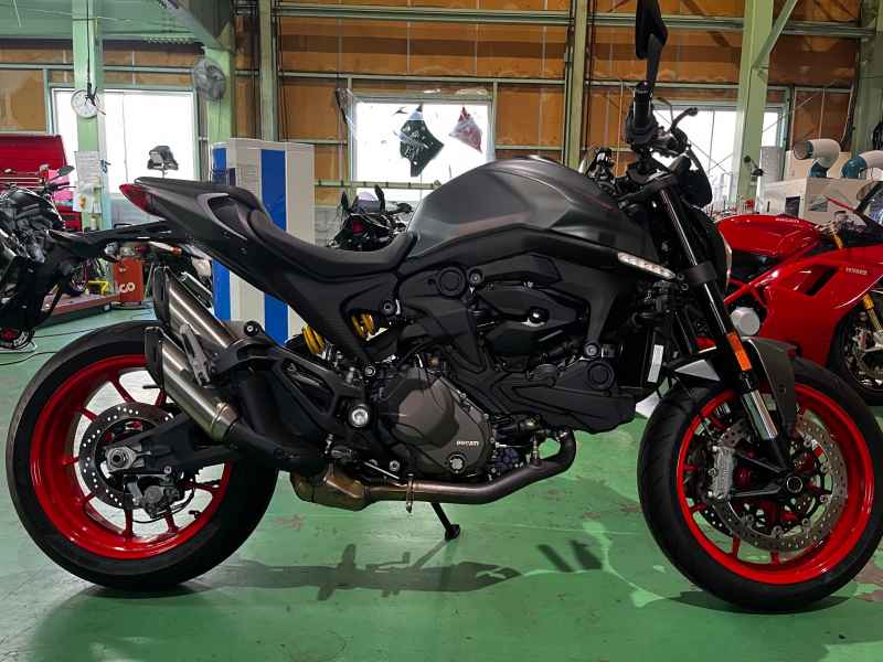 Ducati Monster 937 2023