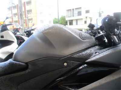 Yamaha YZF-R25 2016