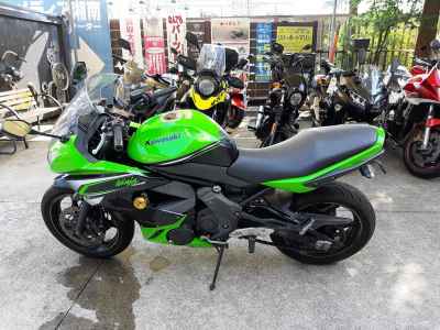 Kawasaki Ninja 400R 2012
